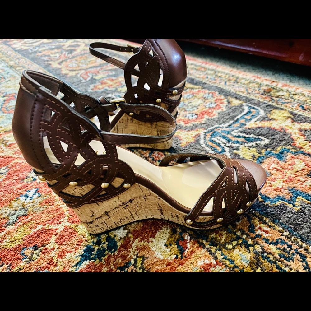 NWOT Gorgeous Wedges